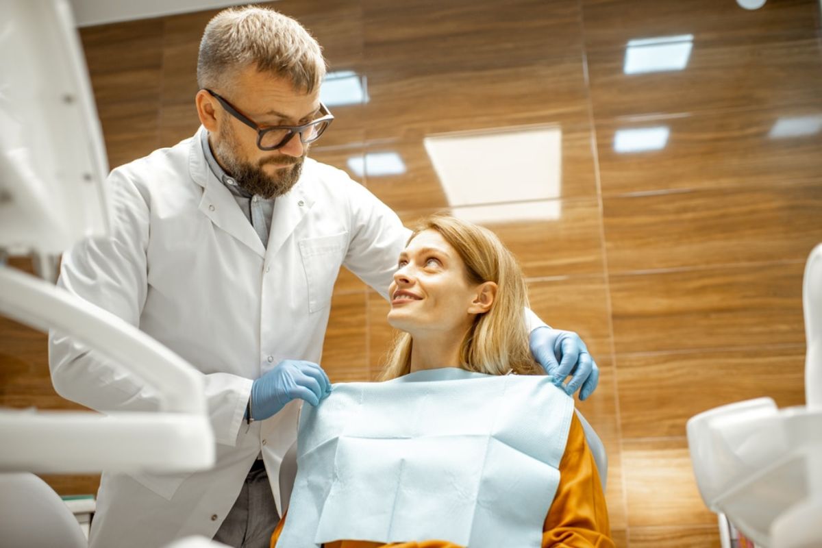 Dentist
