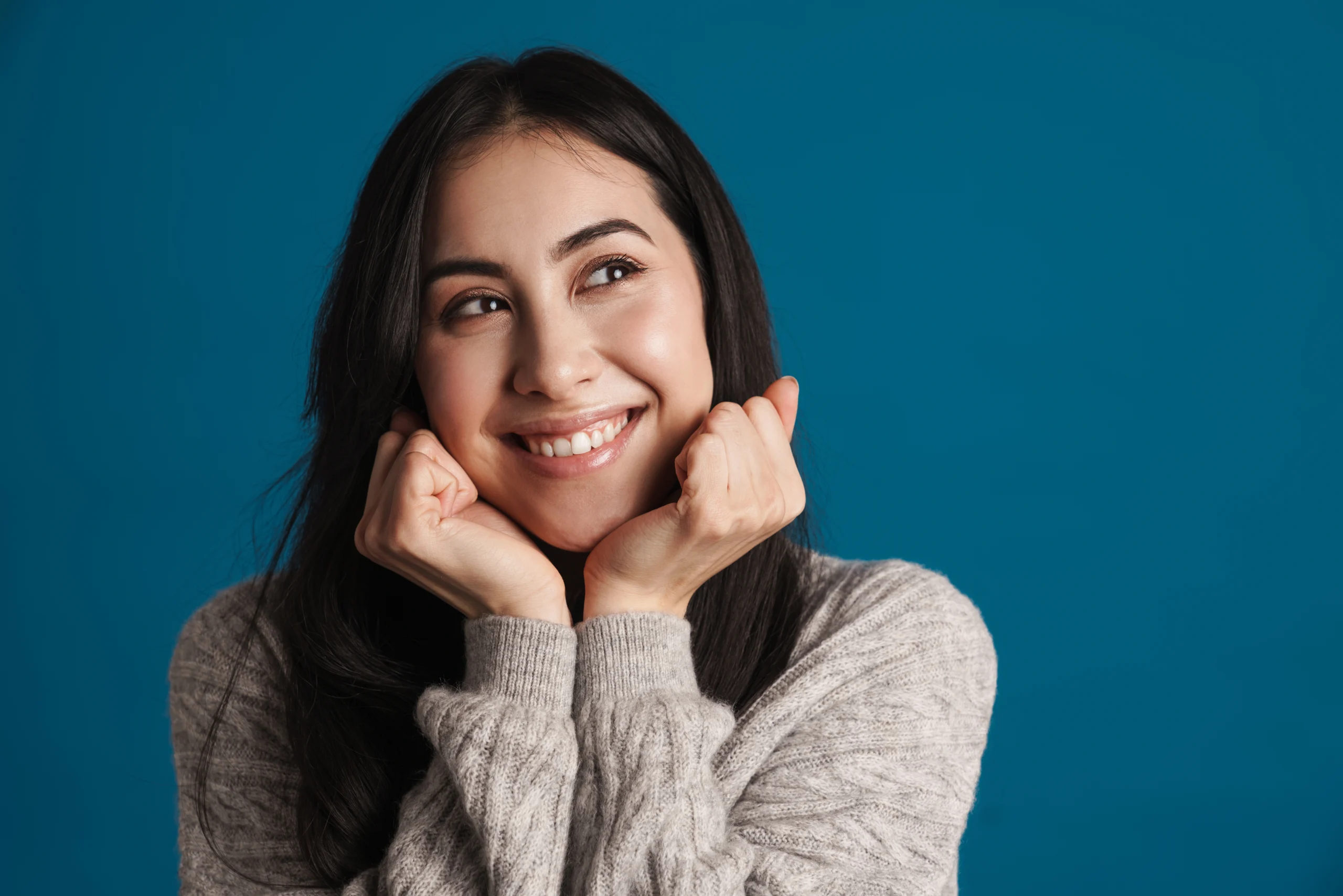 Vaseline on Teeth: Does It Help or Harm Your Smile?